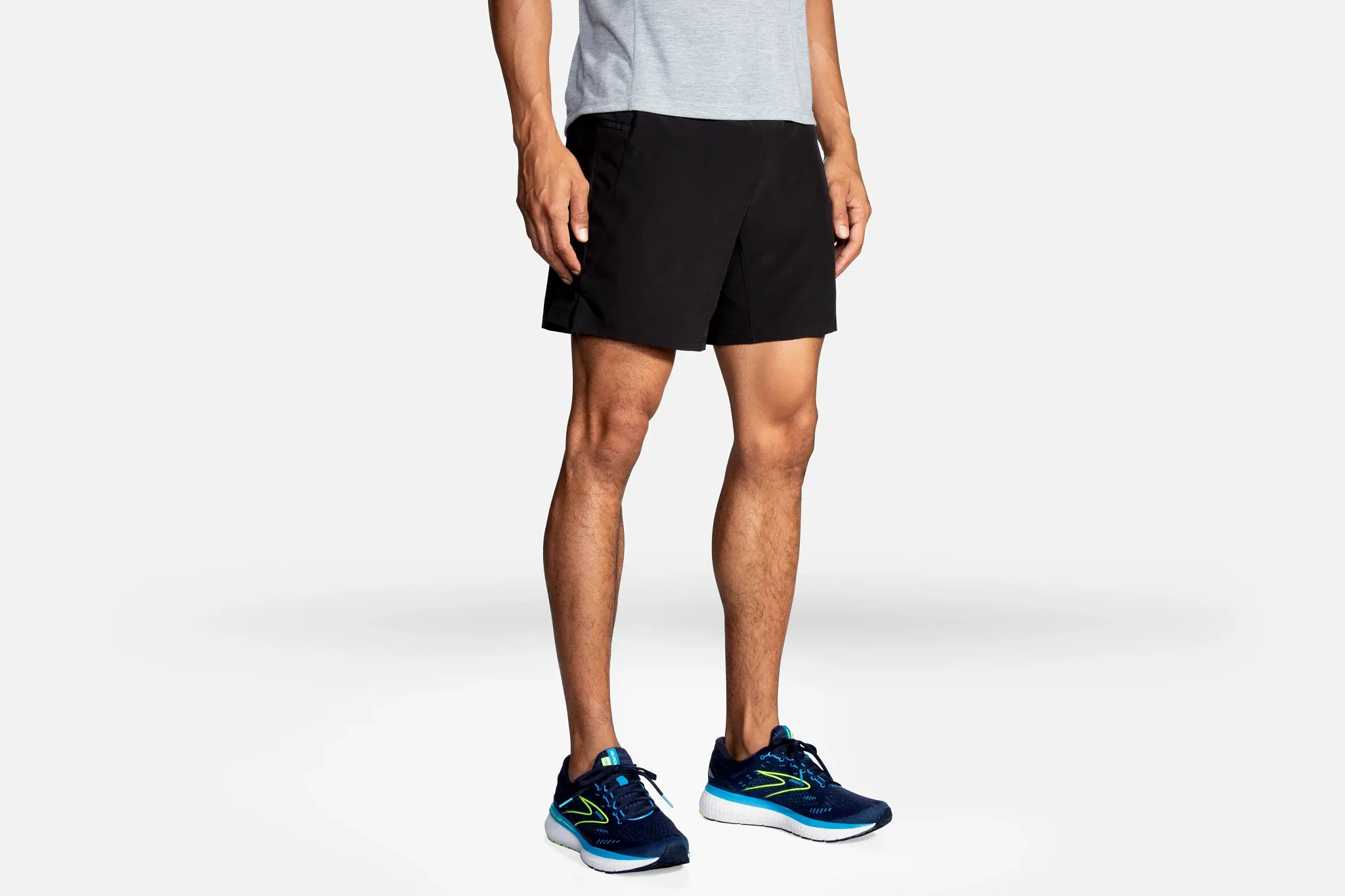 Brooks | Sherpa 7" 2-in-1 Short | Men's | Black