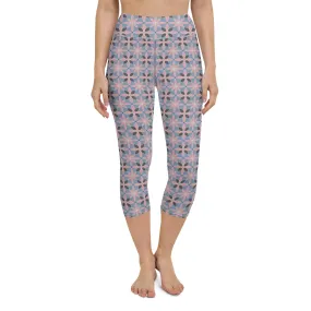 Earthly Pattern Women's Capri Yoga Pants