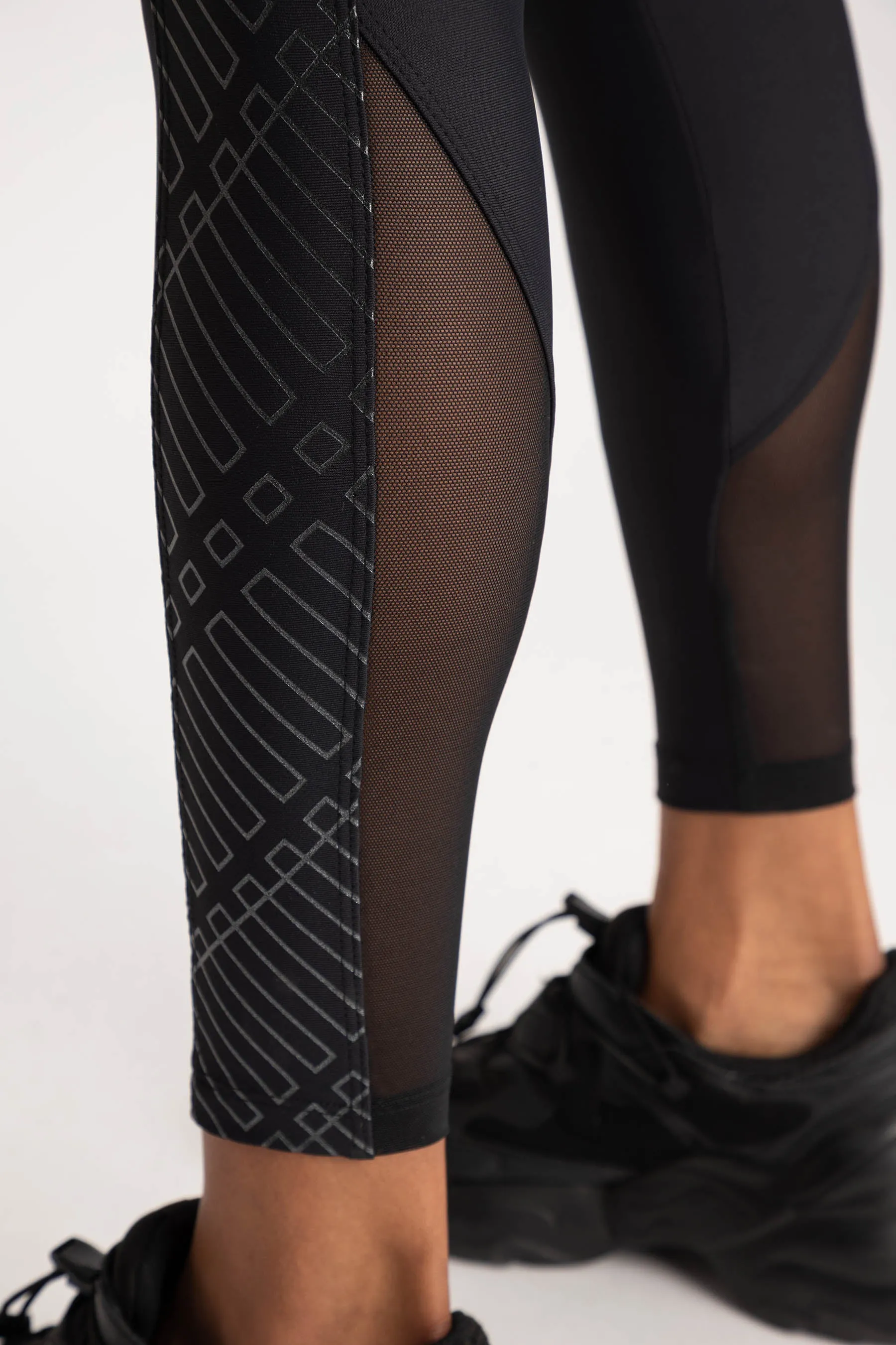 Graphic ID Neo Leggings